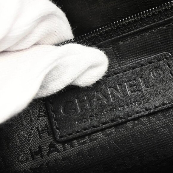 Chanel Black Calfskin Choco Bar Tote Bag 184827 - Picture 5 of 11